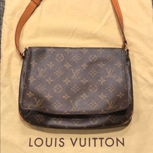 Authentic Louis Vuitton Musette Tango shoulder bag